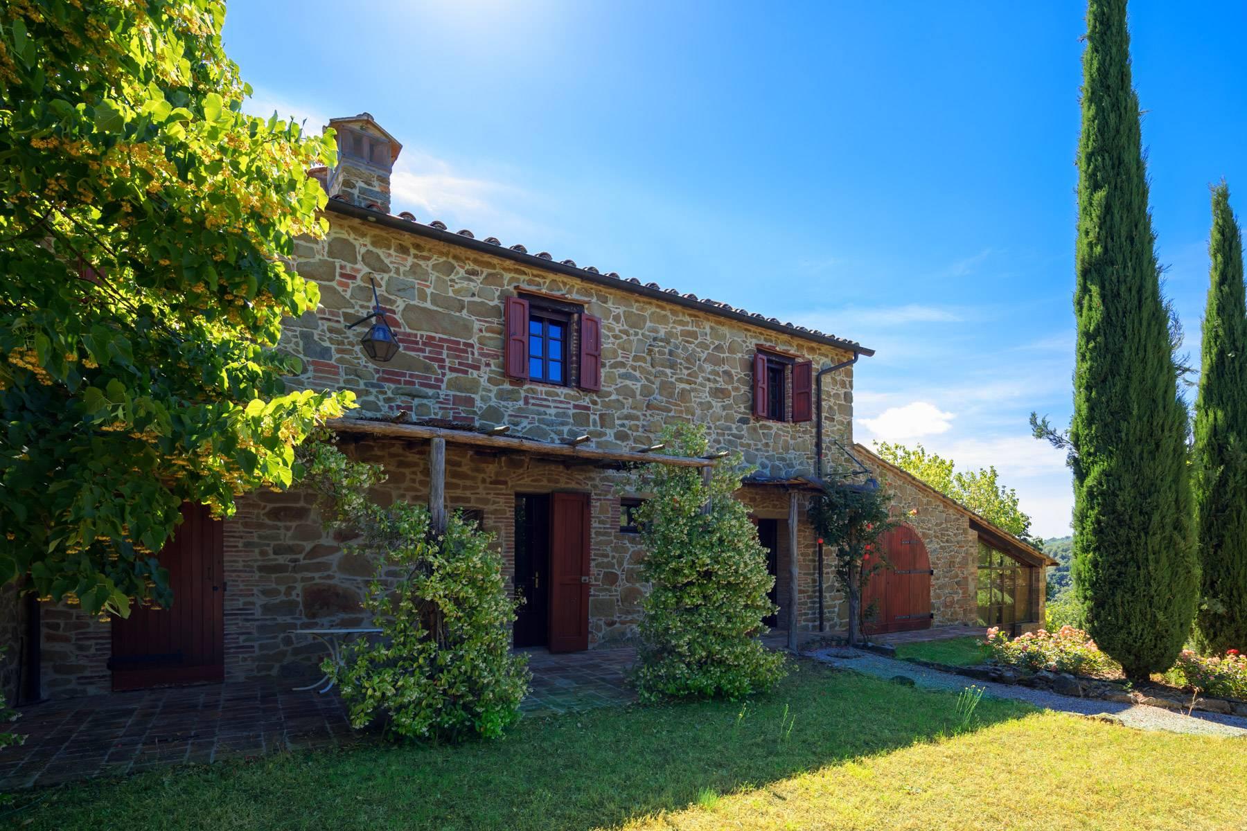 Wunderschönes Bauernhaus auf den Hügeln von Arezzo - 2