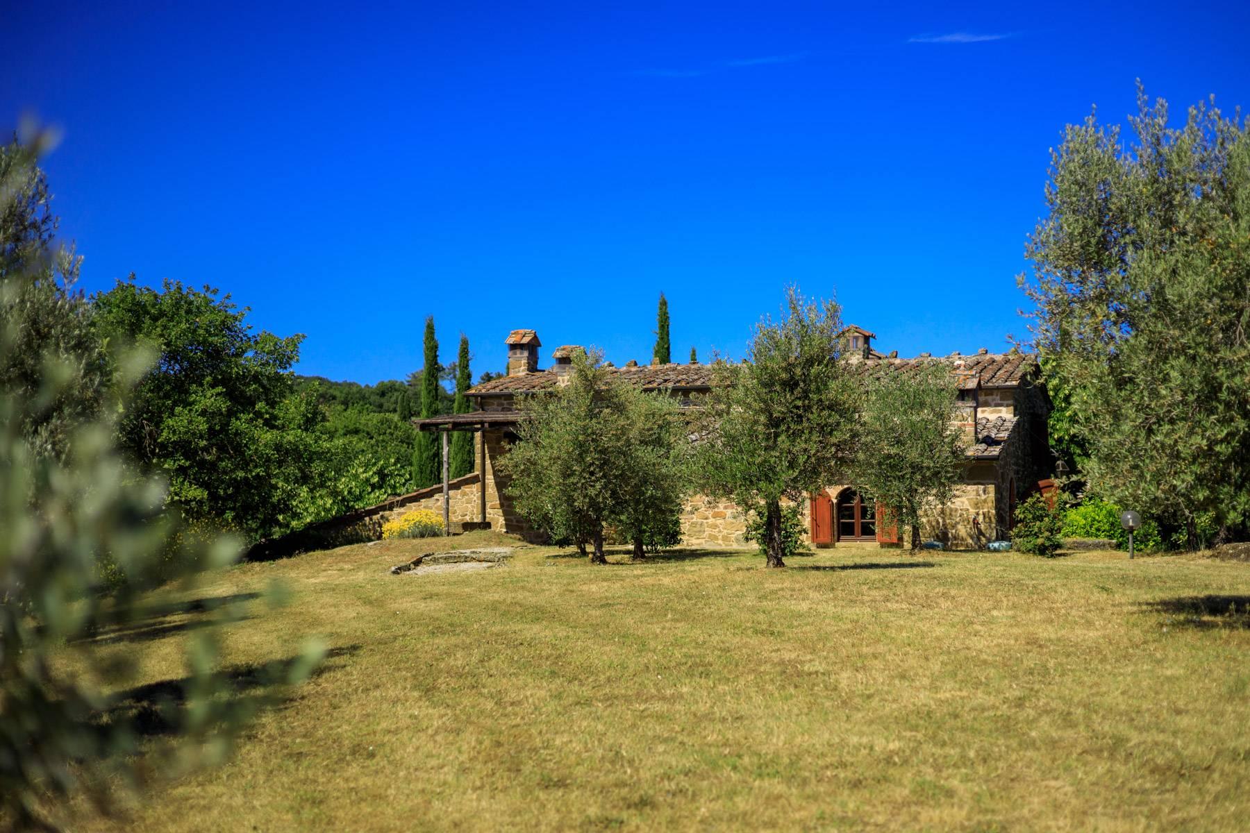 Wunderschönes Bauernhaus auf den Hügeln von Arezzo - 6