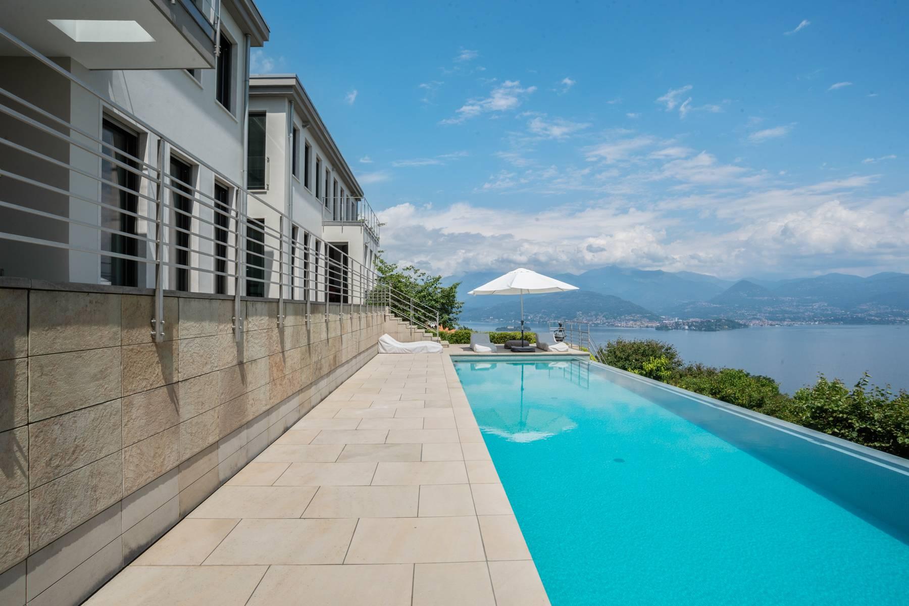 Fabelhafte Villa auf den Hügeln von Stresa - 3
