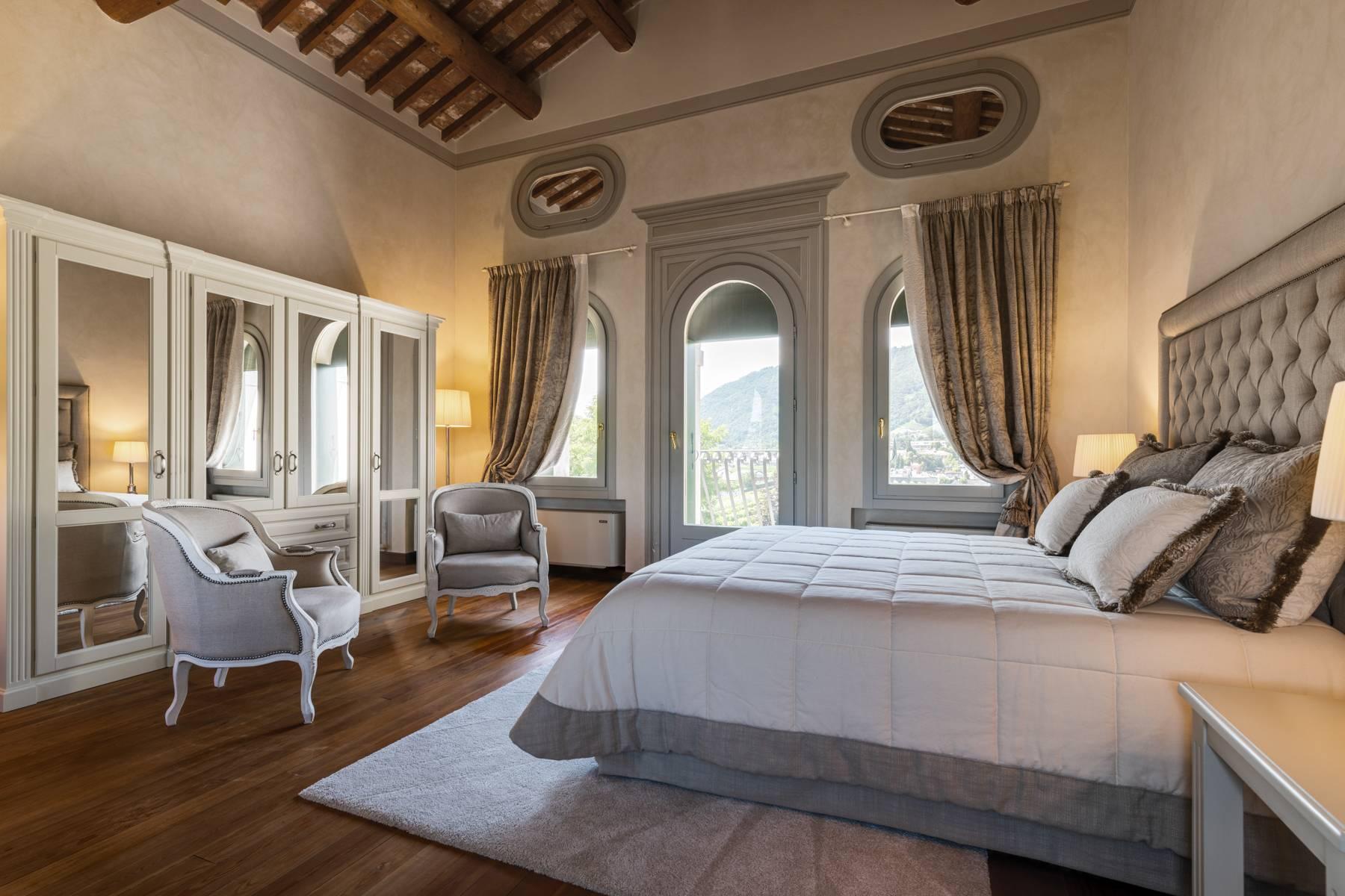Renovated Venetian Villa with park on the top of a promontory in a UNESCO site - 14