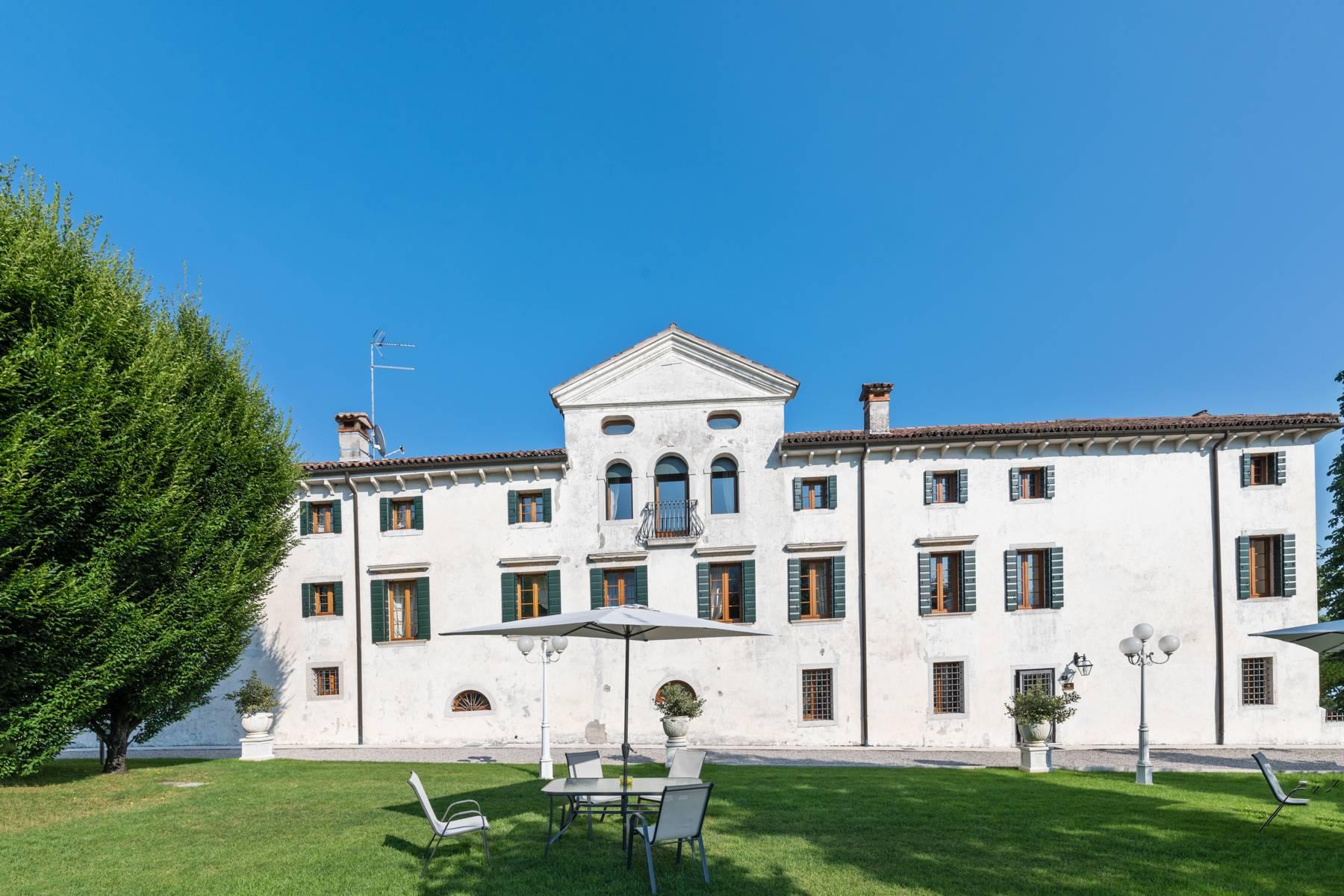 Villa Veneta ristrutturata con parco sulla sommità di un promontorio in sito UNESCO - 2