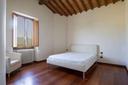 Villa con meravigliosa vista e panorama, in vendita, Vicchio | Sotheby’s Realty Italy - 16