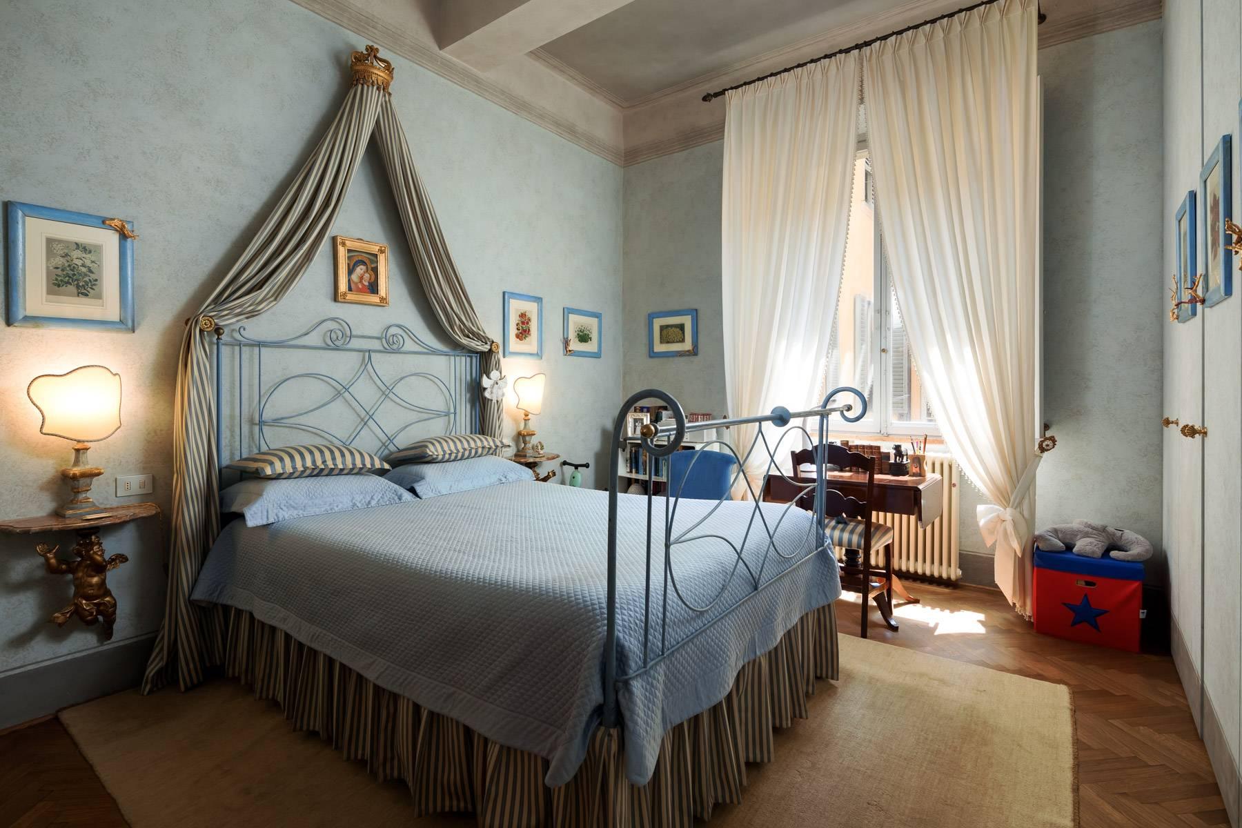 Luxurious apartment with garden in Arezzo - 13