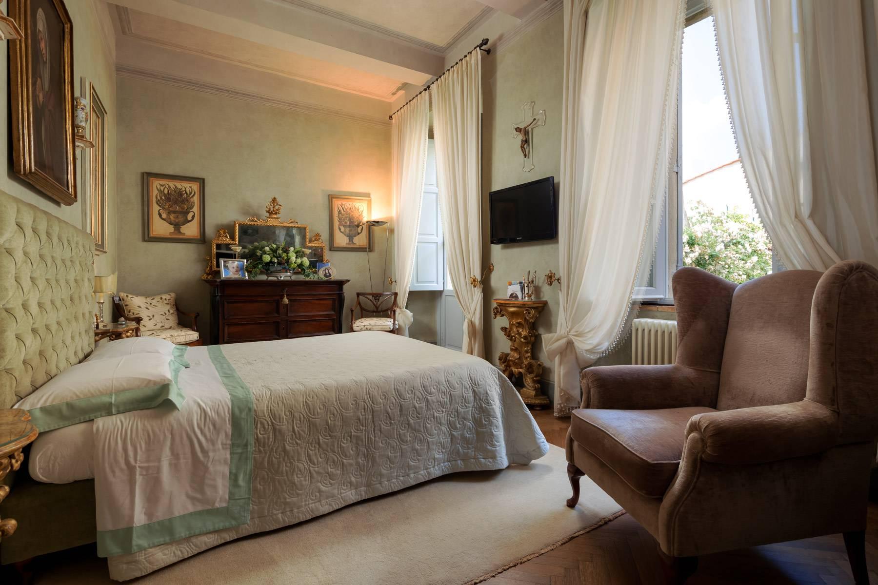Luxurious apartment with garden in Arezzo - 14