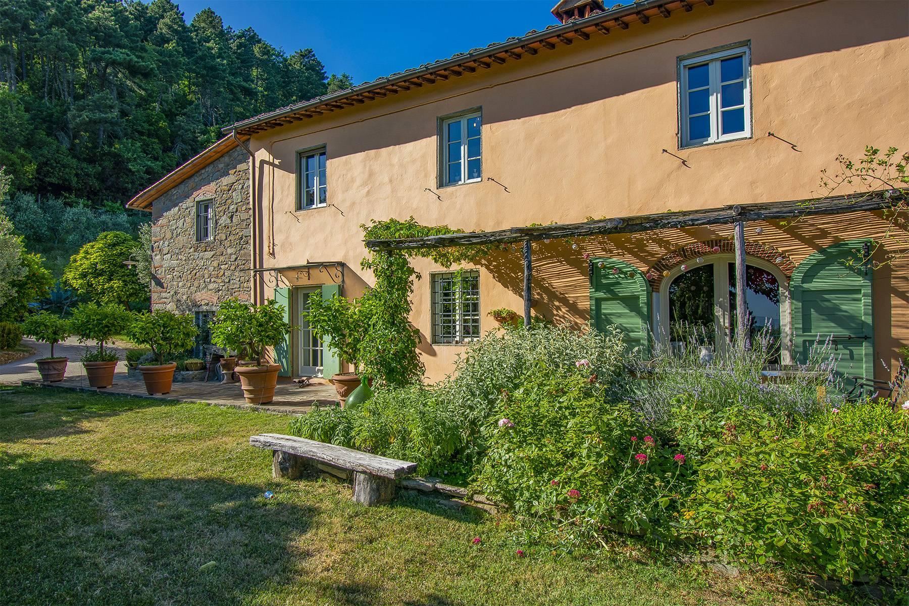 Romantisches Bauernhaus auf den Hügeln zwischen Florenz und Lucca - 3