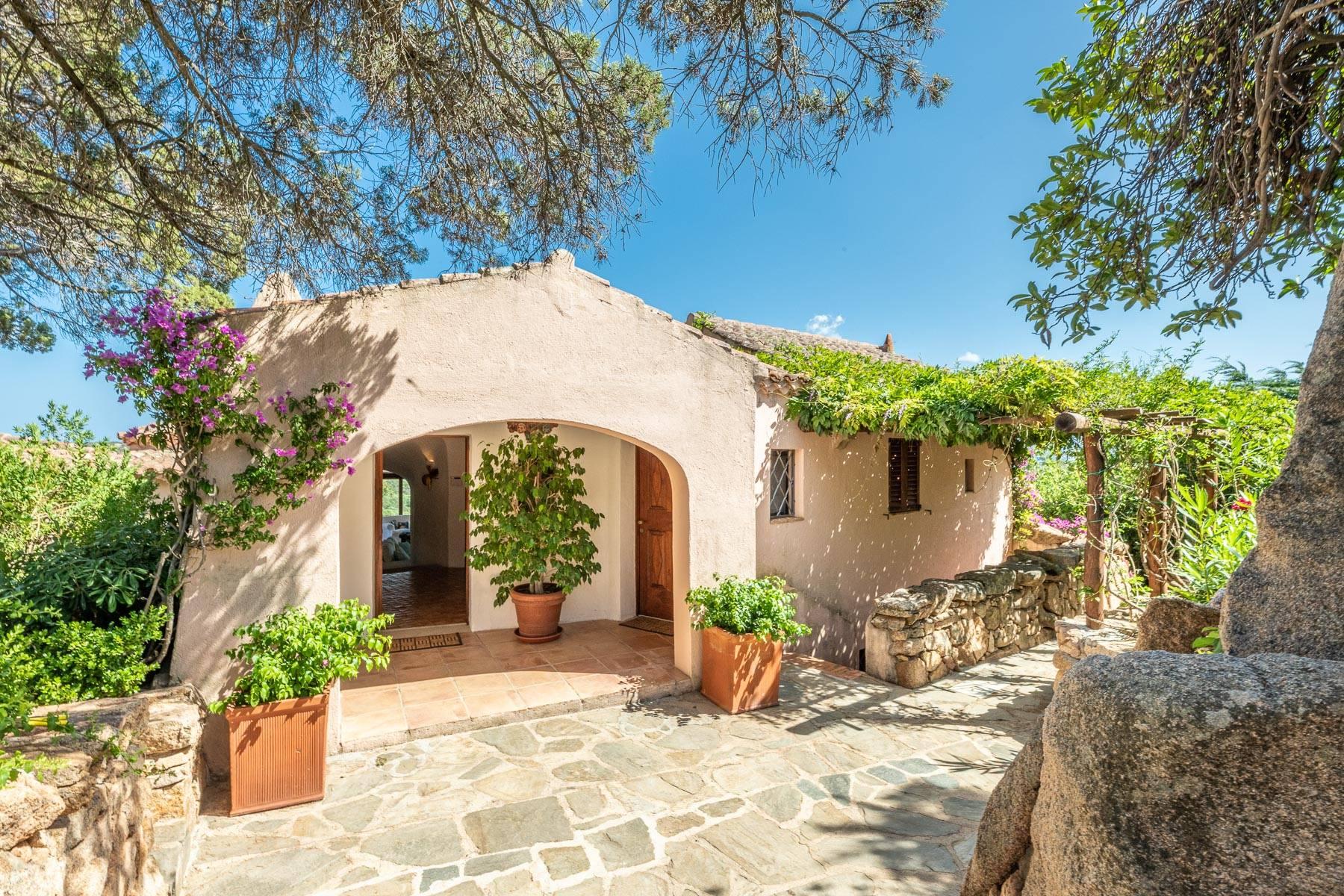 Beautiful independent Seaview villa a few steps from the Cala di Volpe hotel and Golf Club. - 10