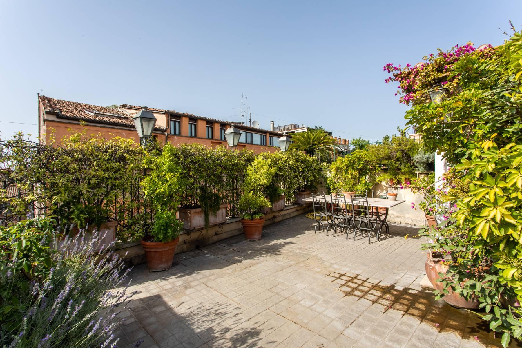 Luxury penthouse with terraces in Piazza di Spagna - 8