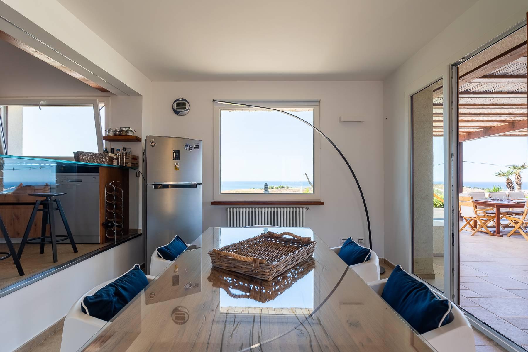 Exklusive Villa mit eindrucksvollem Blick auf das Mittelmeer - 37