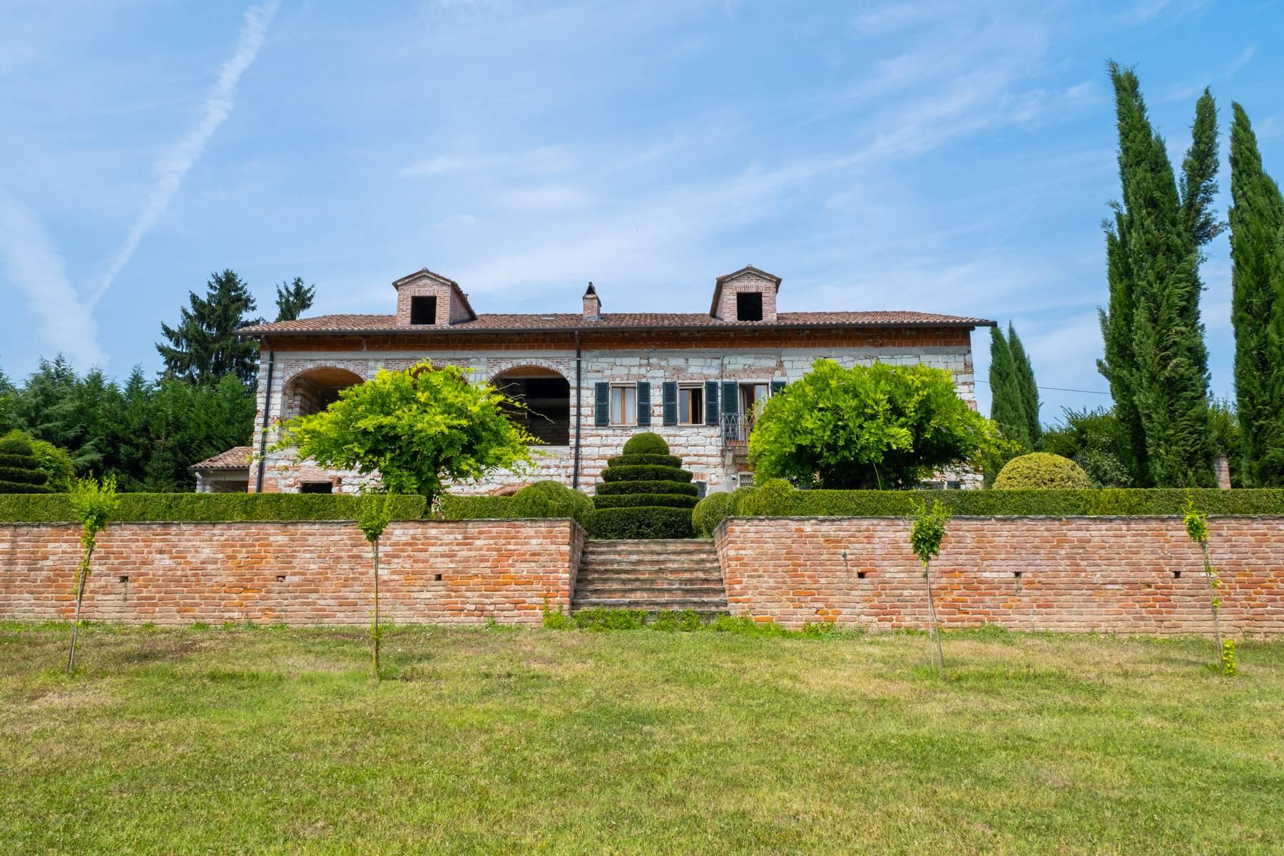 Exquisite farmhouse with swimming pool in the green Monferrato region - 20