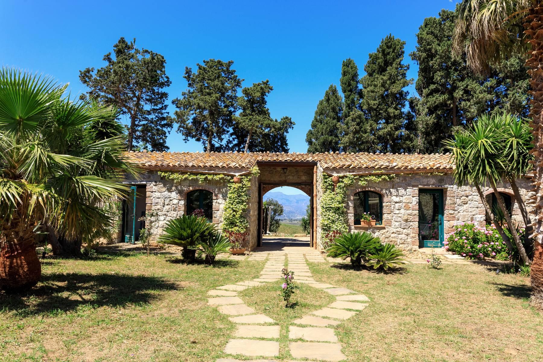 16th century farmhouse on the slopes of the Madonie park with an enchanting sea view - 37