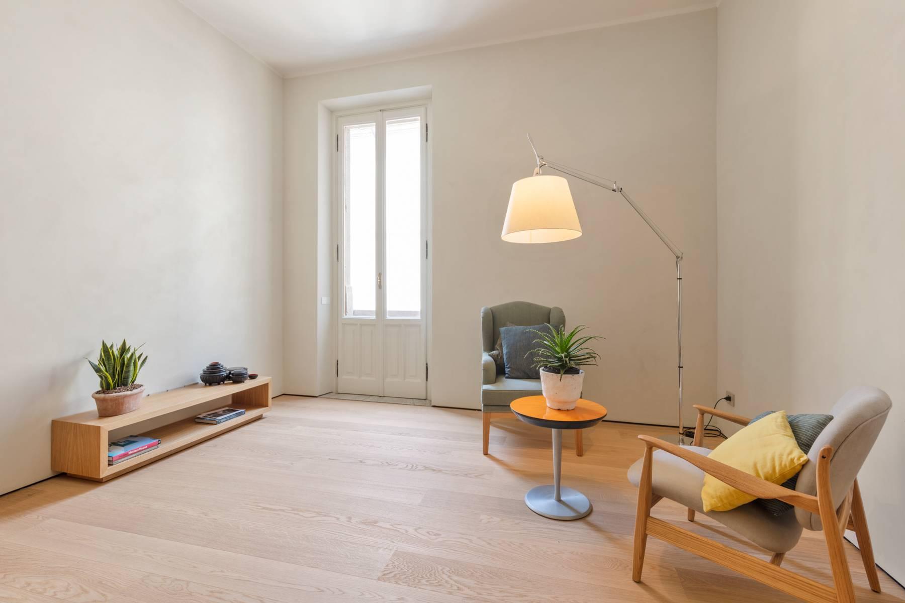 Elegant apartment in the center of Piacenza - 1