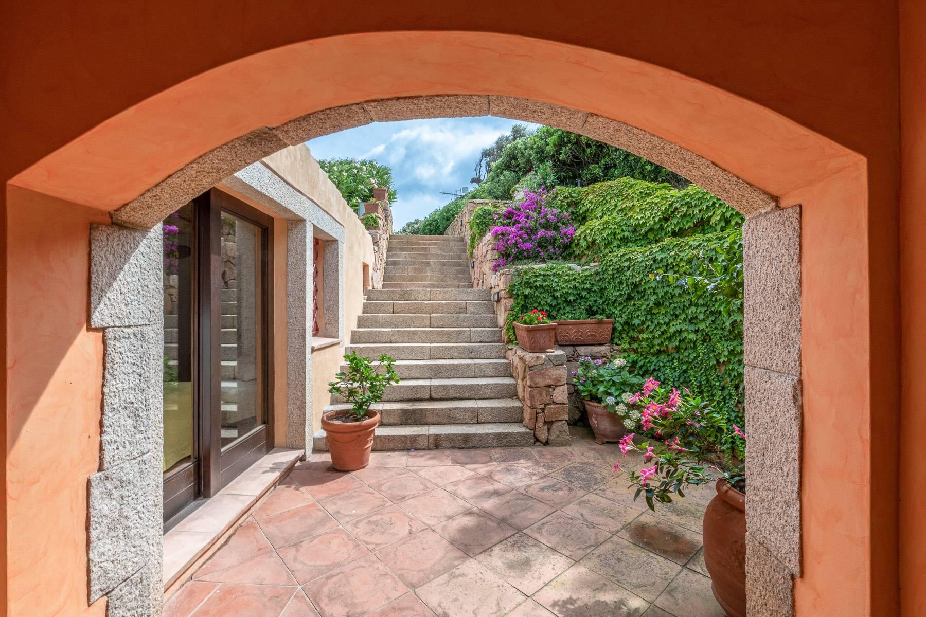 Villa with garden and breathtaking views in the heart of Porto Cervo. - 25