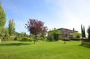 Casale con agriturismo e vigneto a pochi passi da Montepulciano, in vendita, Montepulciano | Sotheby’s Realty Italy - 3