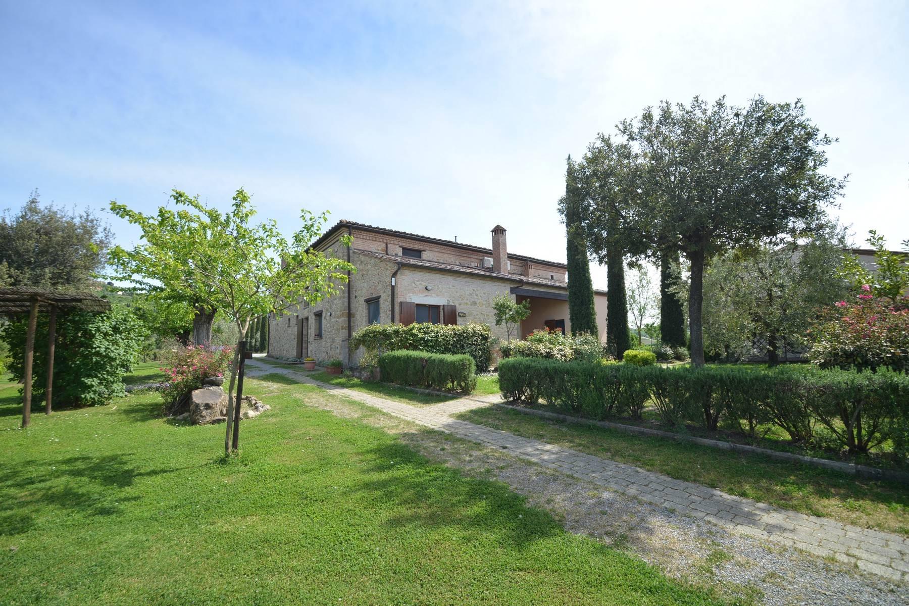 Belle maison de campagne avec agriturismo et vignoble près de Montepulciano - 35