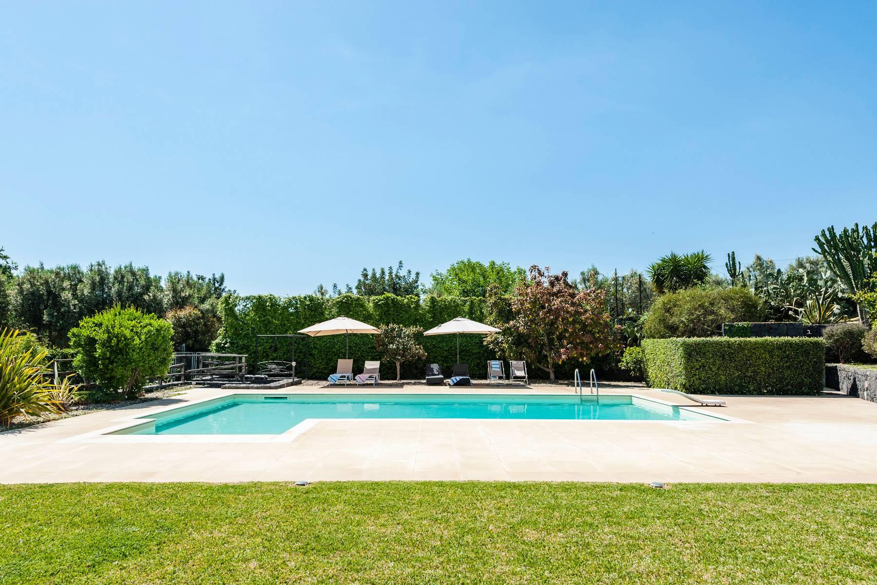 Villa esclusiva con piscina con vista ad Acireale - 5