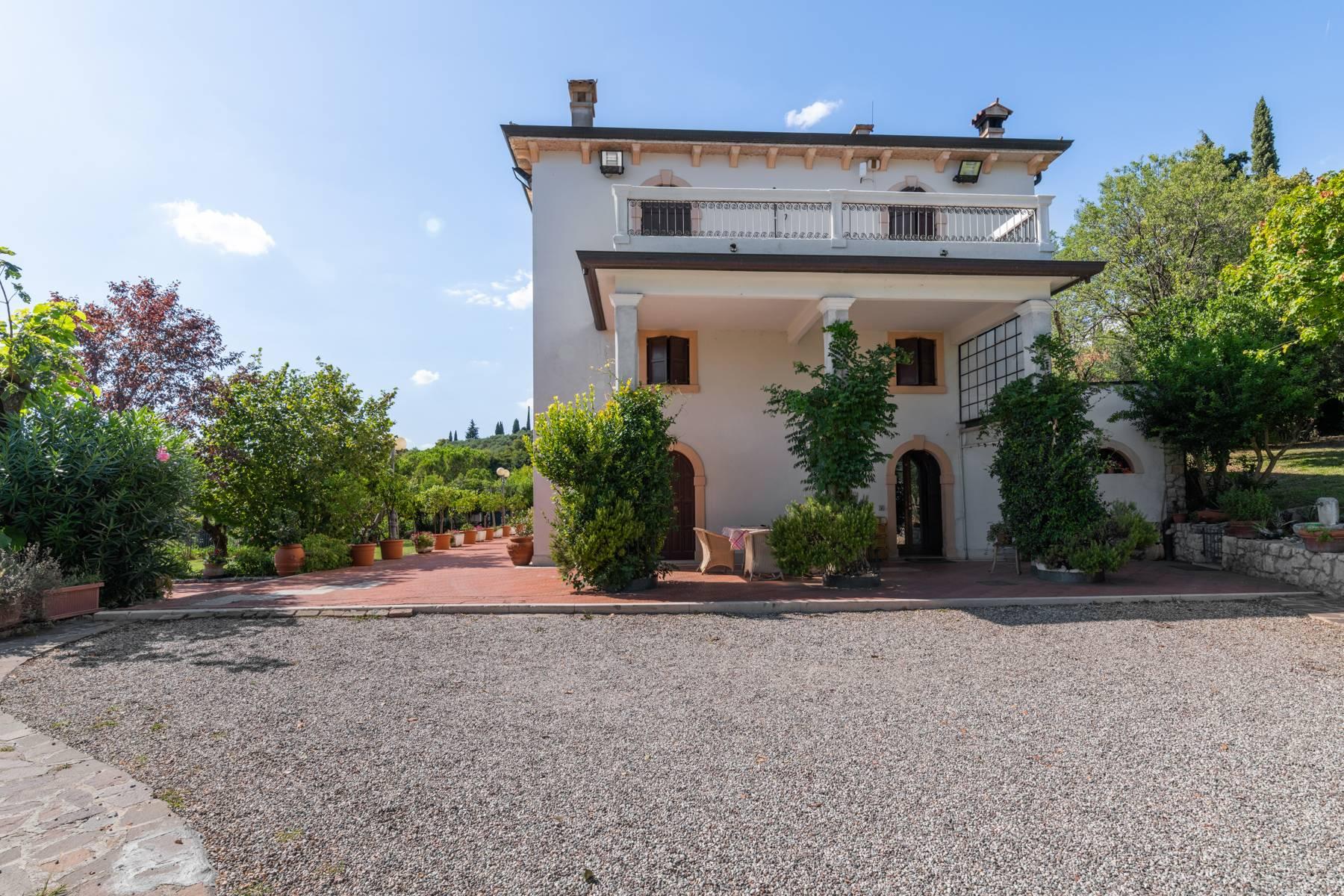 Historic country villa with swimming pool, tennis court and estate on the hills of Verona - 6