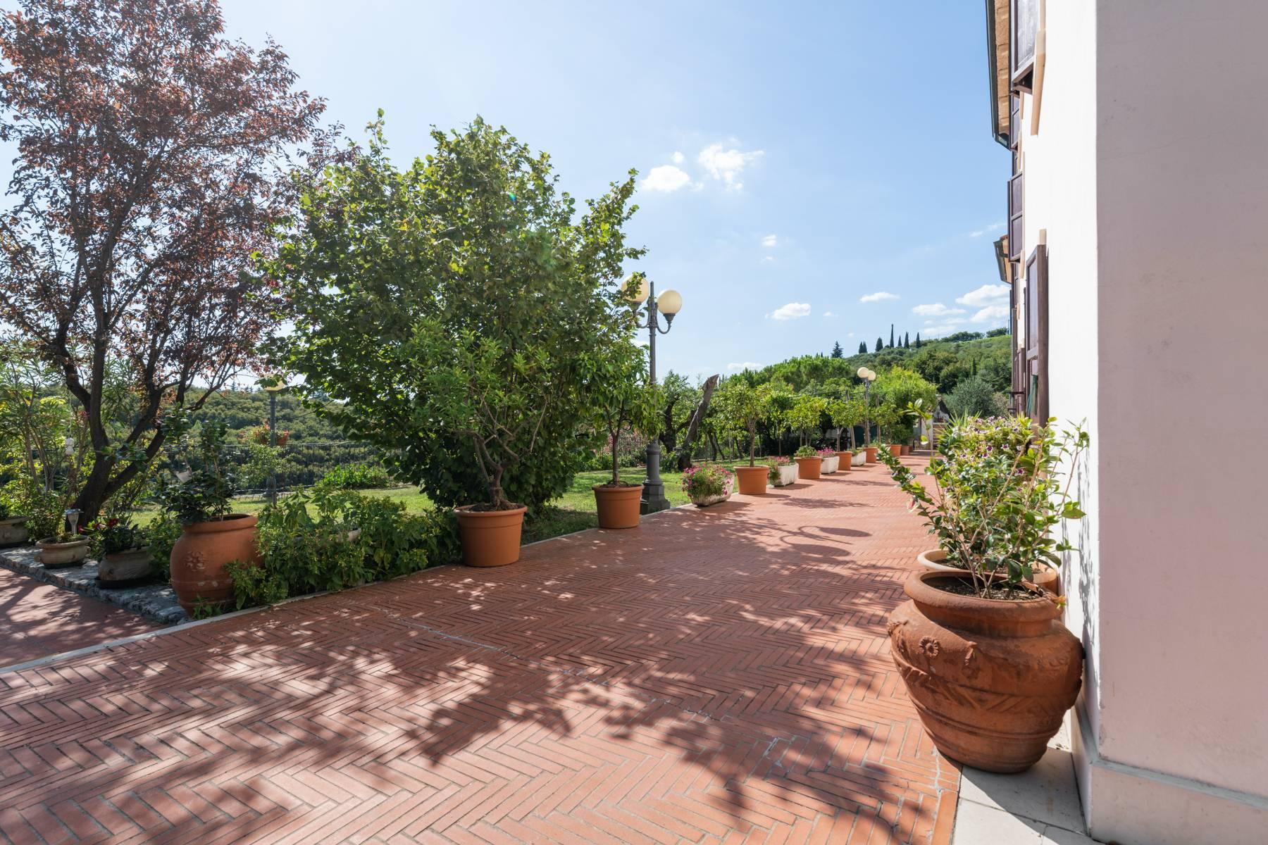 Historische Landhausvilla mit Swimmingpool und Tennisplatz mit Landgut auf den Hügeln von Verona - 8