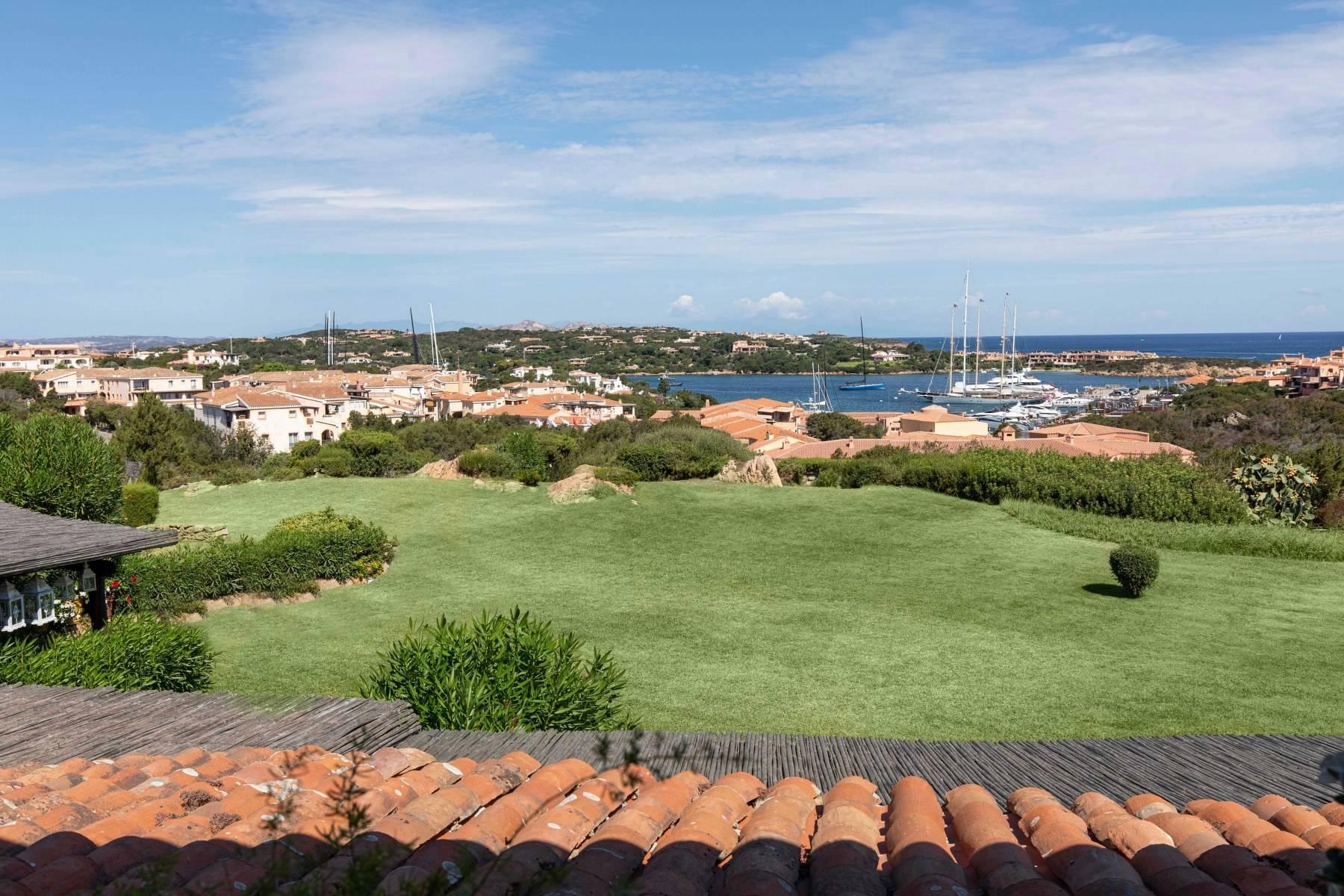 Elegant and cozy apartment overlooking the sea and the marina of Porto Cervo - 11