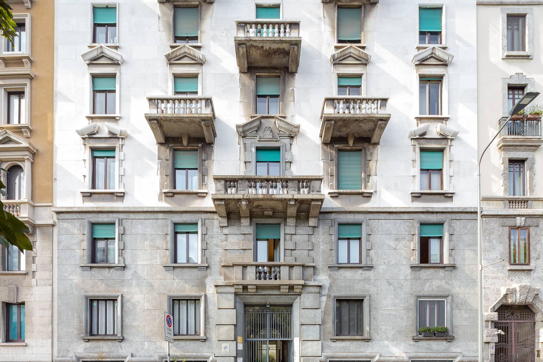 Charming period apartment in Viale Majno - 16