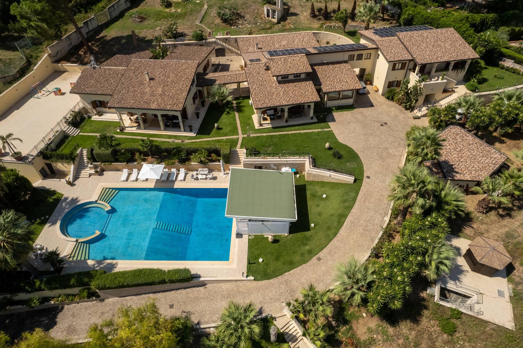 BEAUTIFUL ESTATE IN MONREALE WITH BREATHTAKING VIEWS OF THE GULF OF PALERMO - 5