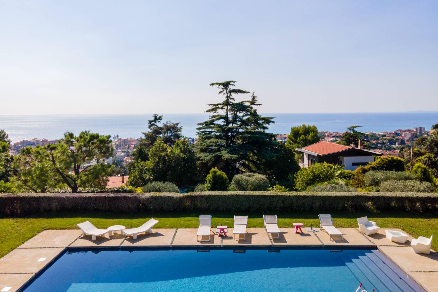 Atemberaubende moderne Villa mit Pool in Bordighera - 5
