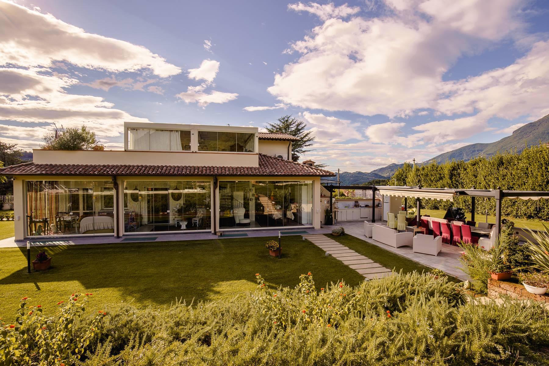 Villa with pool on the hills of Camaiore - 18