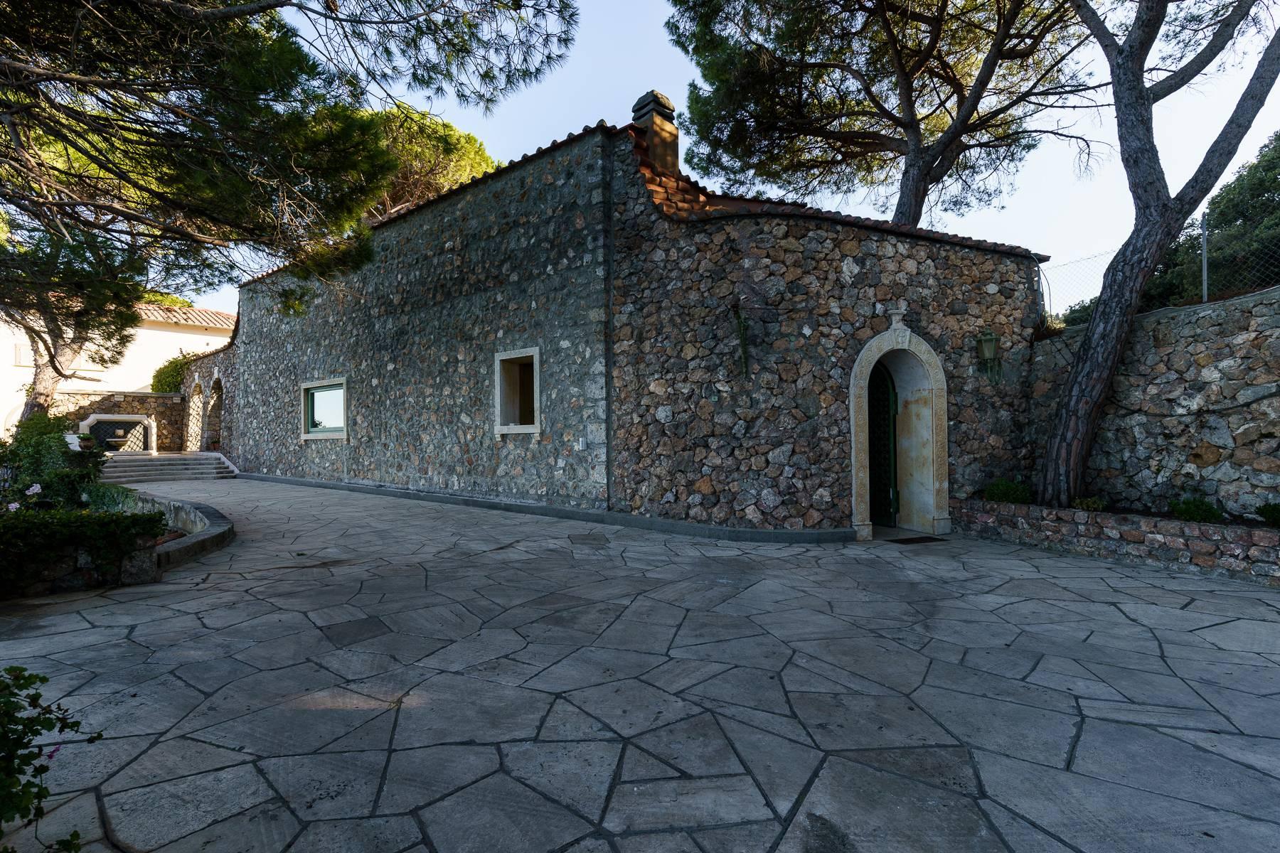 Unique villa facing the bay of Monte Argentario - 24