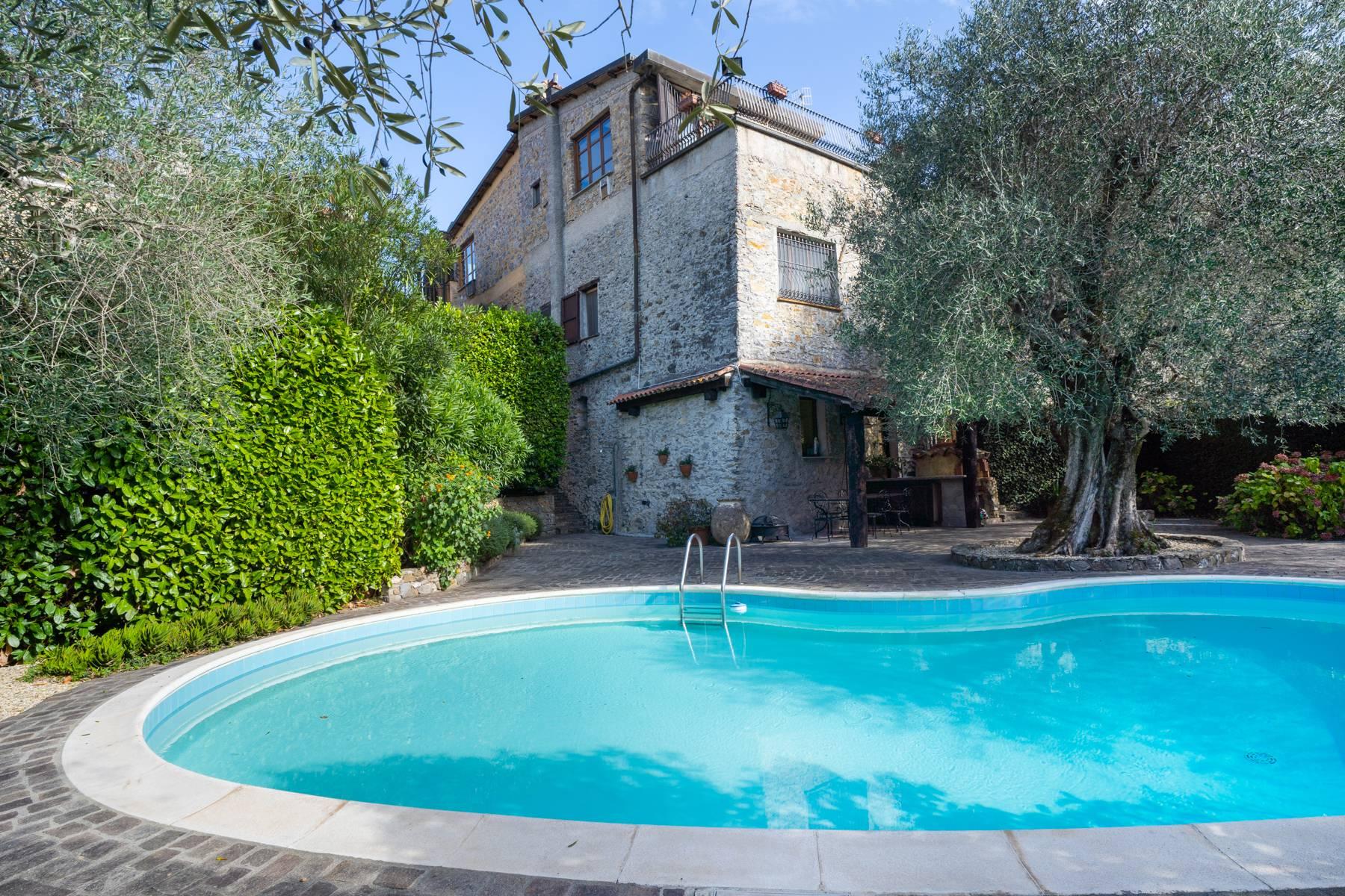 Enchanting Farmhouse with swimming pool in the village of Garlenda - 1