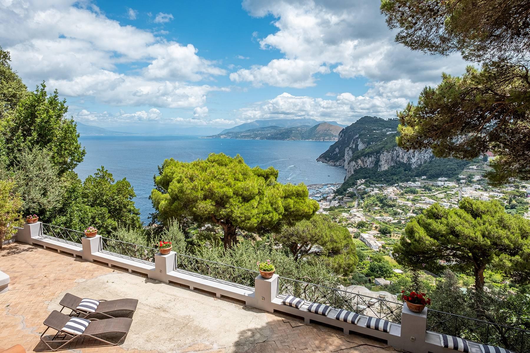 A massive estate in the heart of Capri - 30