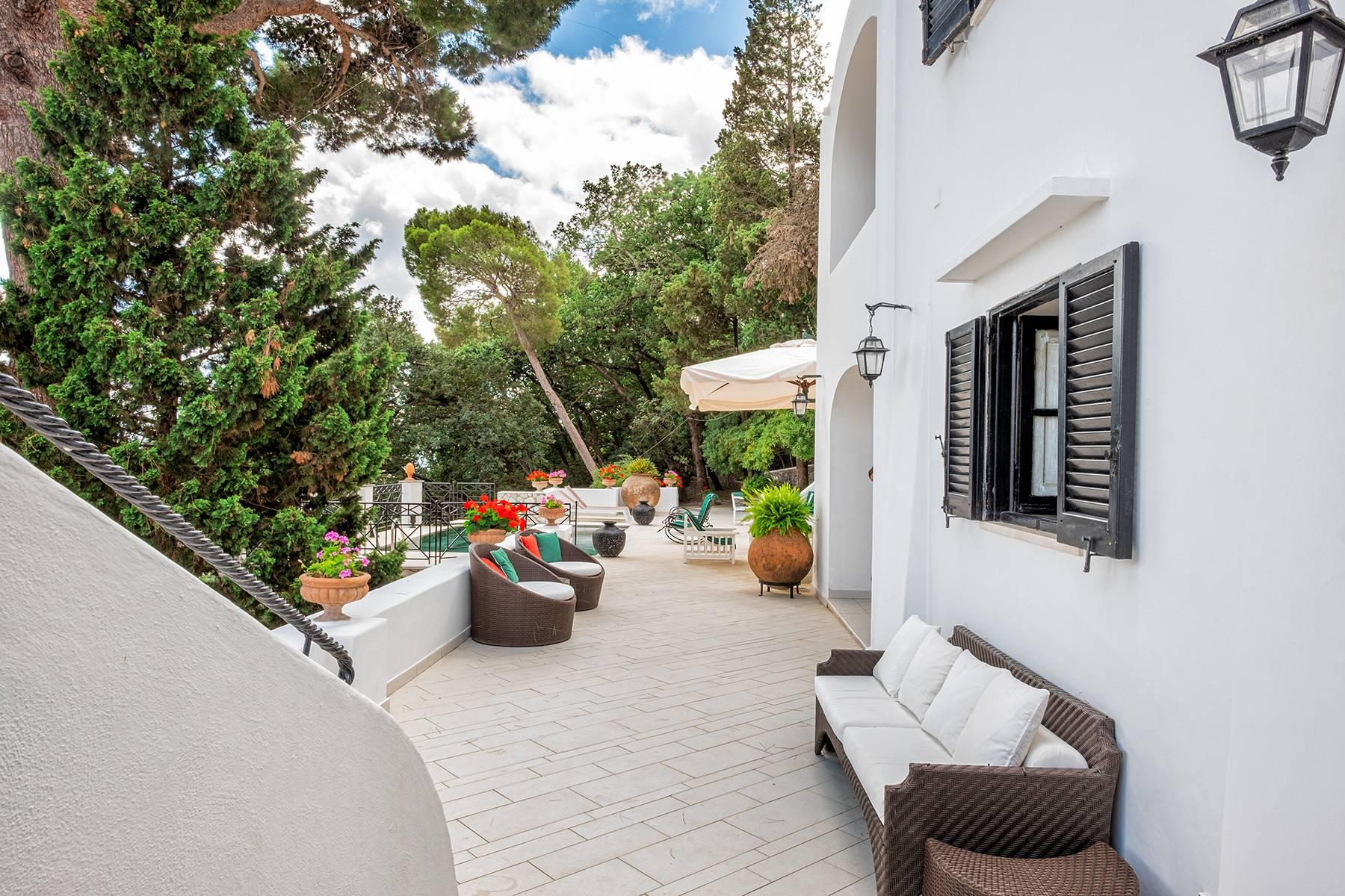 A massive estate in the heart of Capri - 36