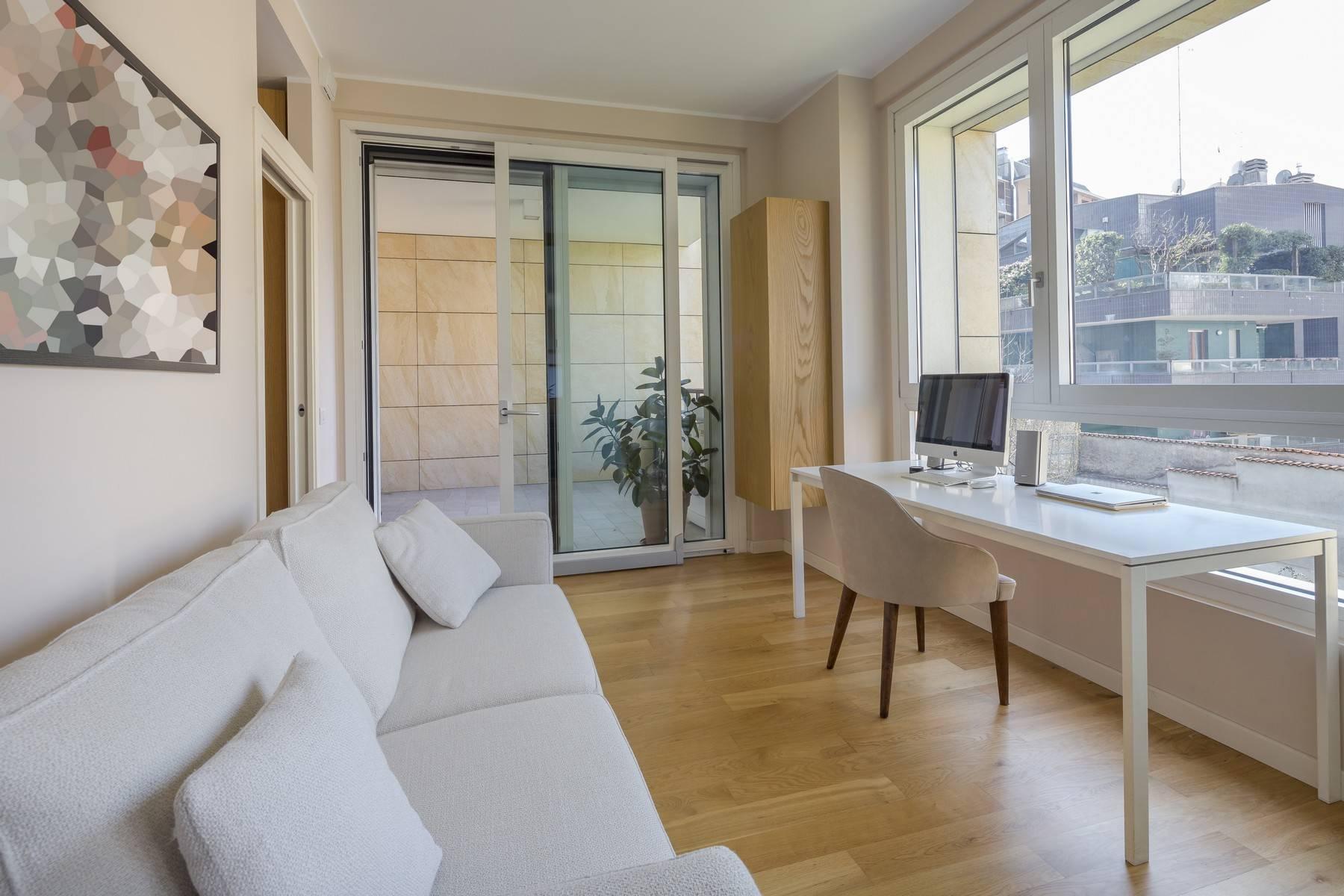 Elegant apartment in a recently-built condo in Via Papini - 15