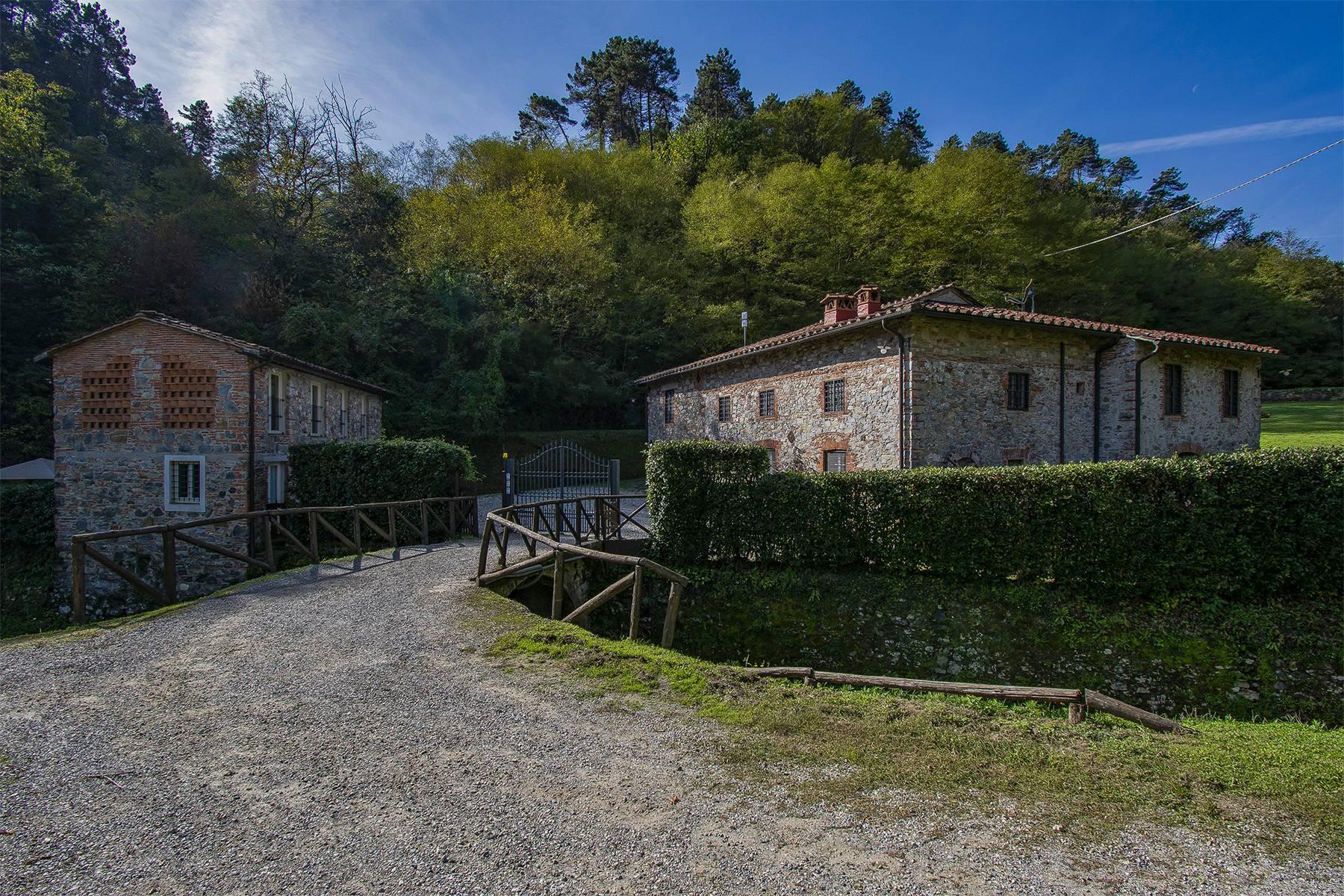 Bauernhaus aus einer alten Ölmühle auf den Hügeln von Lucca - 2