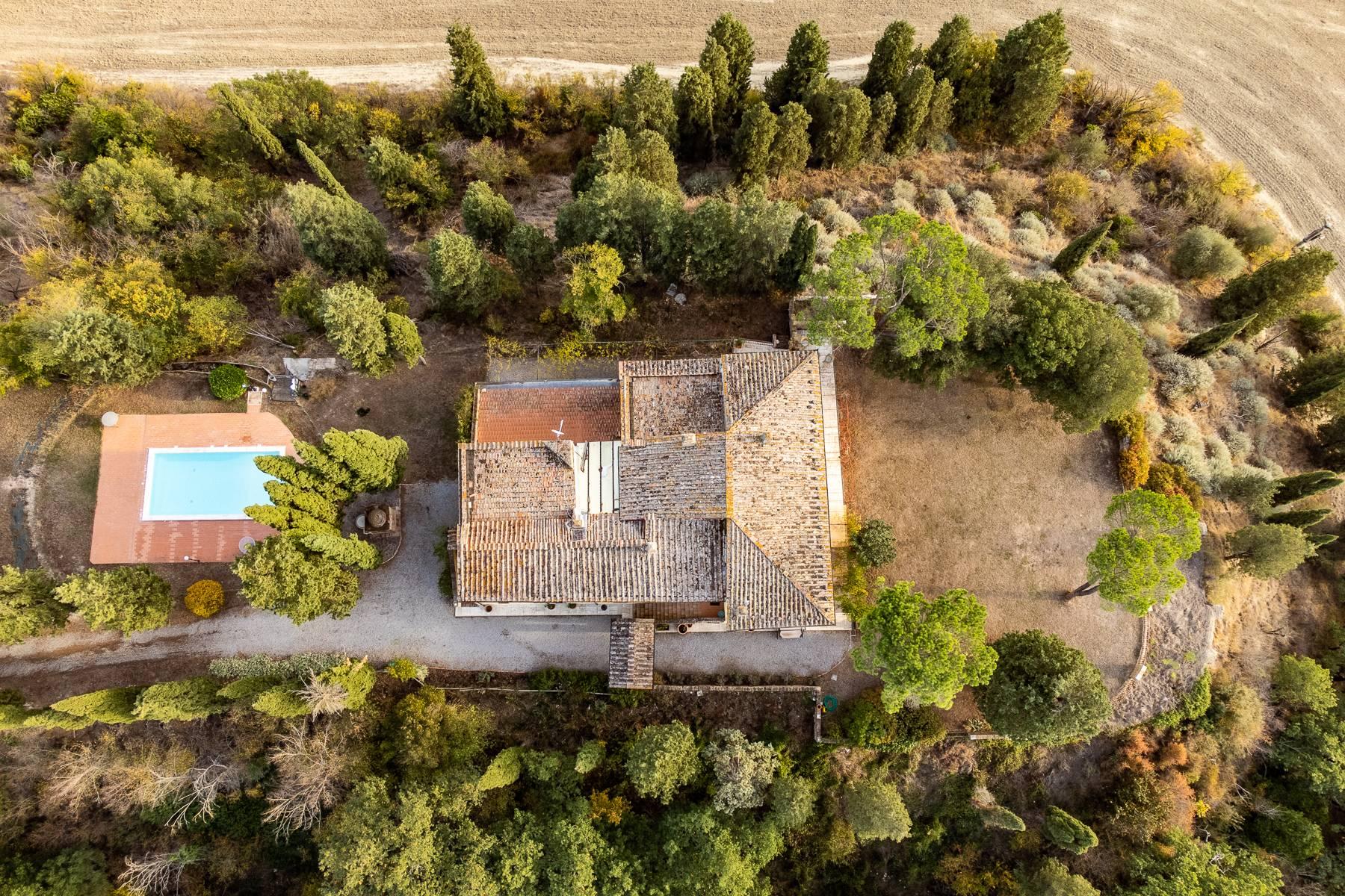 Tipica villa toscana a Montalcino - 32