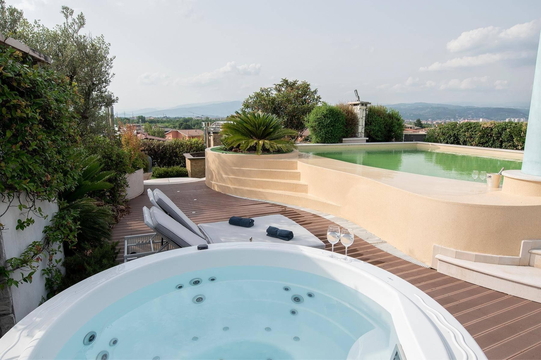 Penthouse exclusif avec piscine privée et jardin sur le toit - 3