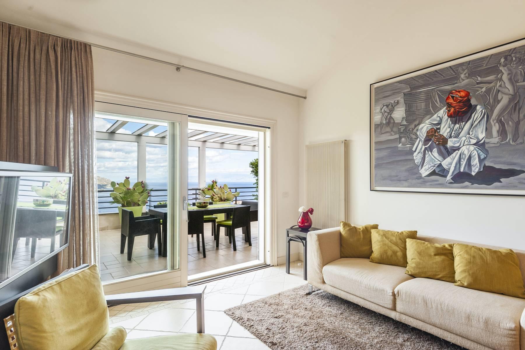 Elegant apartment overlooking the sea in Taormina Old Town - 7