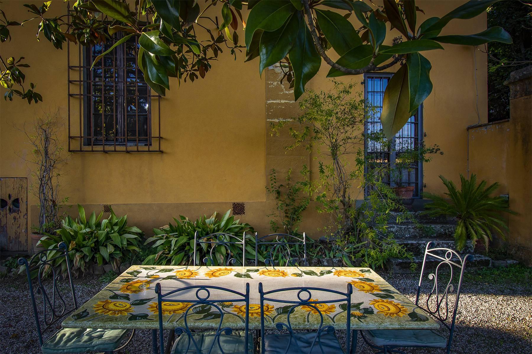 Восхитительная вилла с видом и садом на полпути от кварталов Сан-Никколо и Арчетри - 15
