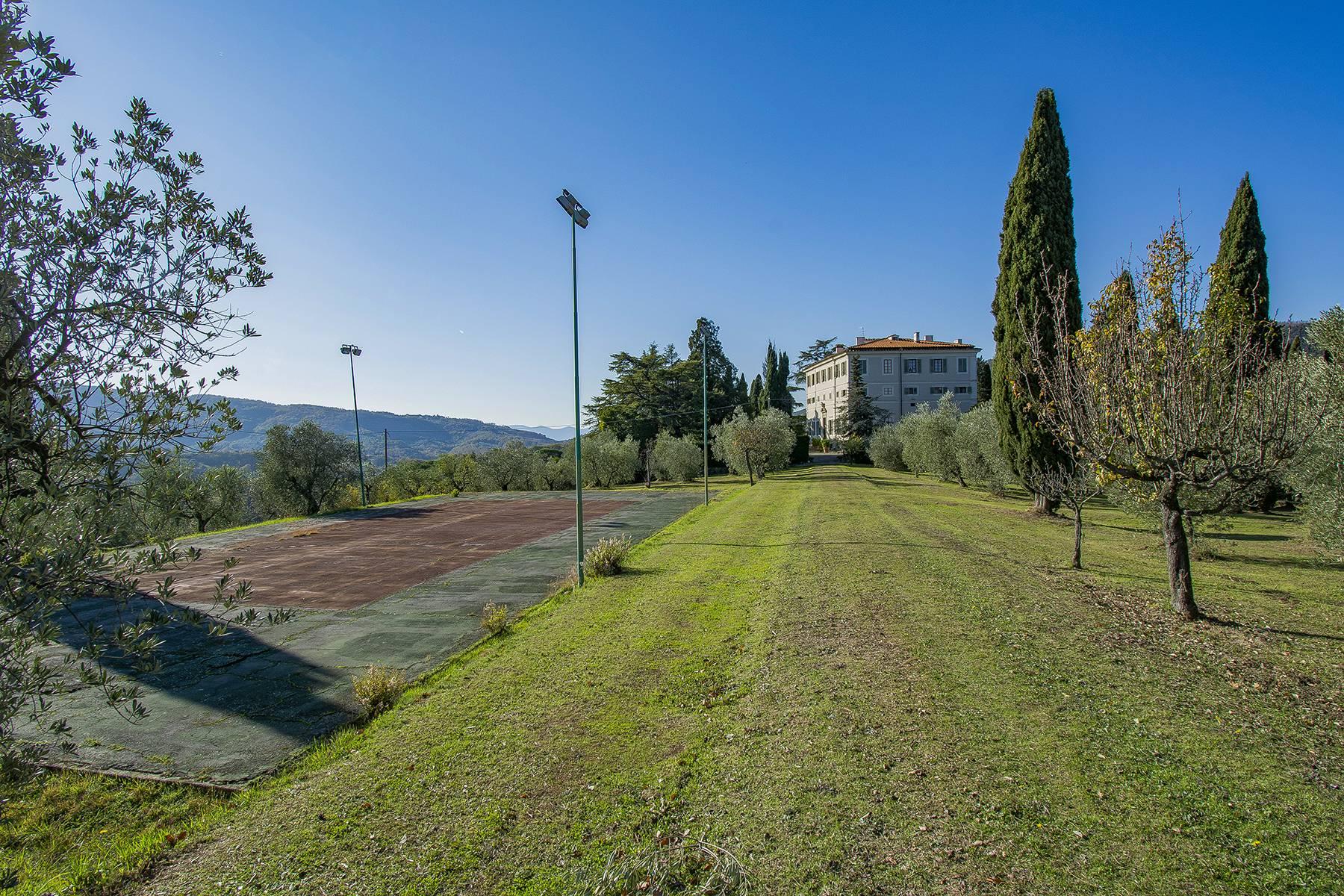 Unvergleichliche historische Villa auf den Hügeln von Pistoia - 33