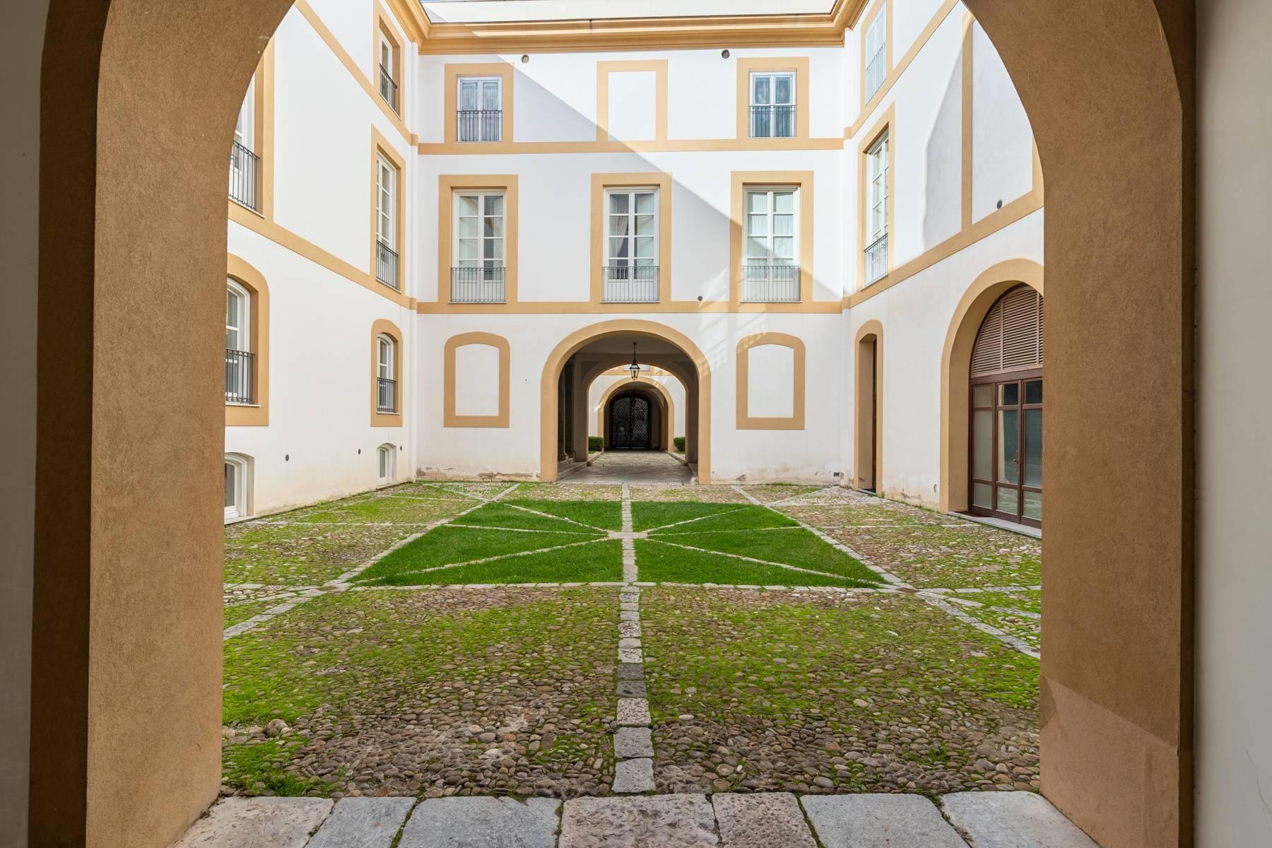 Elegante Wohnung mit Terrasse im Palazzo Sambuca - 2