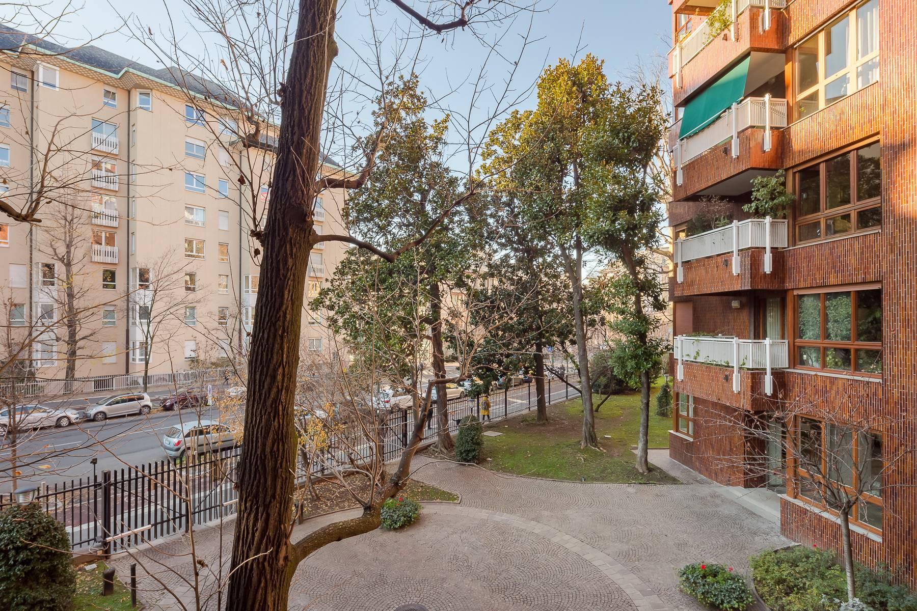 Elegante appartamento immerso nel verde in zona Buonarrotti - 23