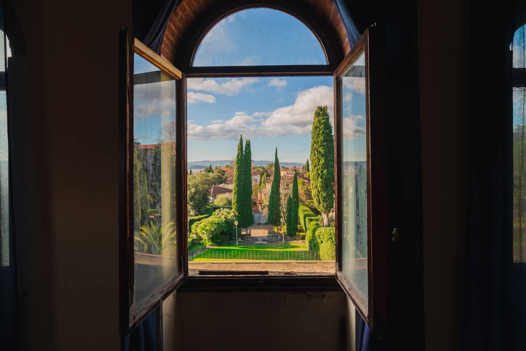 Elegant XIVth Century villa in 1 hectare park in Florence - 18