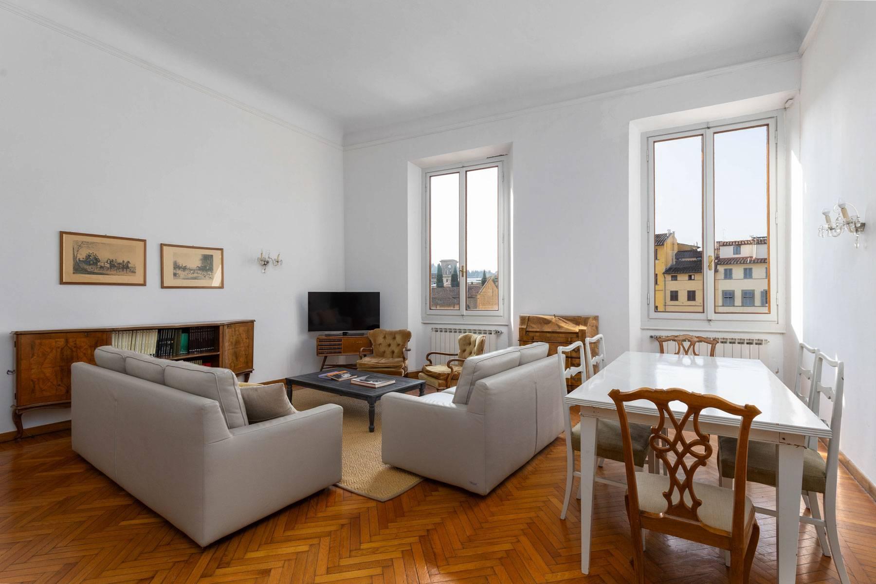 Appartement unique avec vue imprenable sur la place Santa Croce - 7
