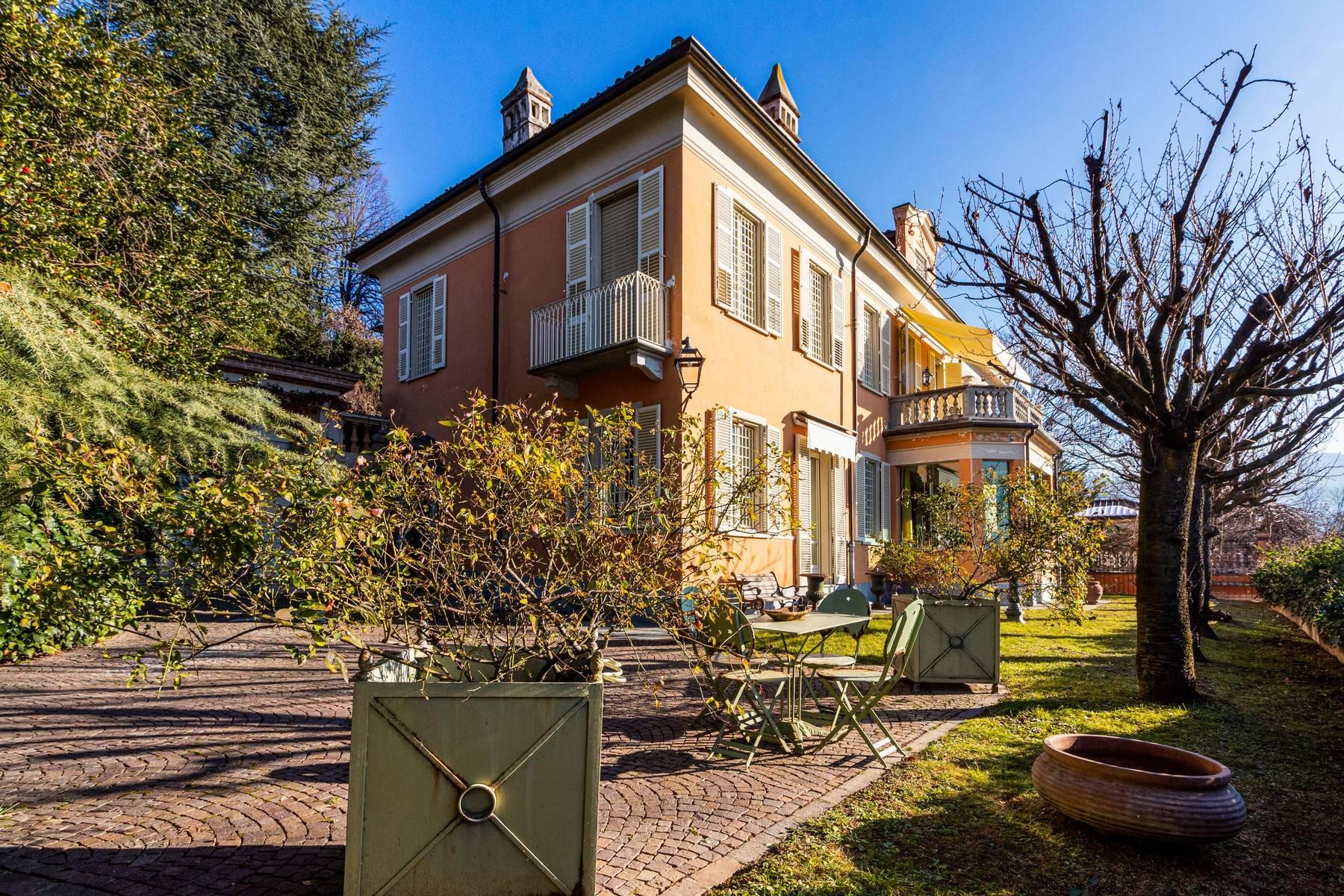 Magnificent historic property in the hills of Turin - 1