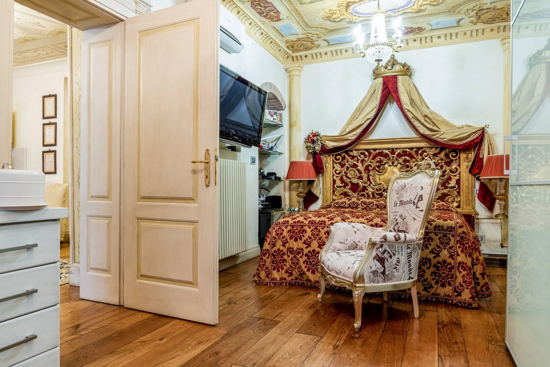 Historic residence dating back to the XVI Century, completely renovated - 10