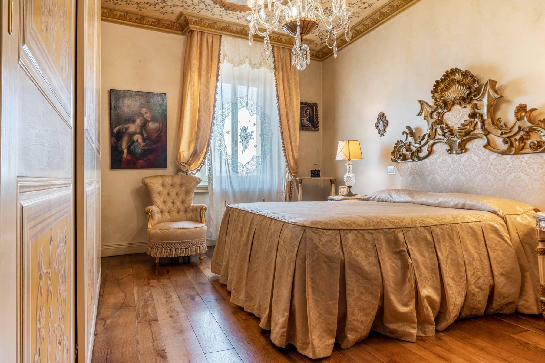 Historic residence dating back to the XVI Century, completely renovated - 17