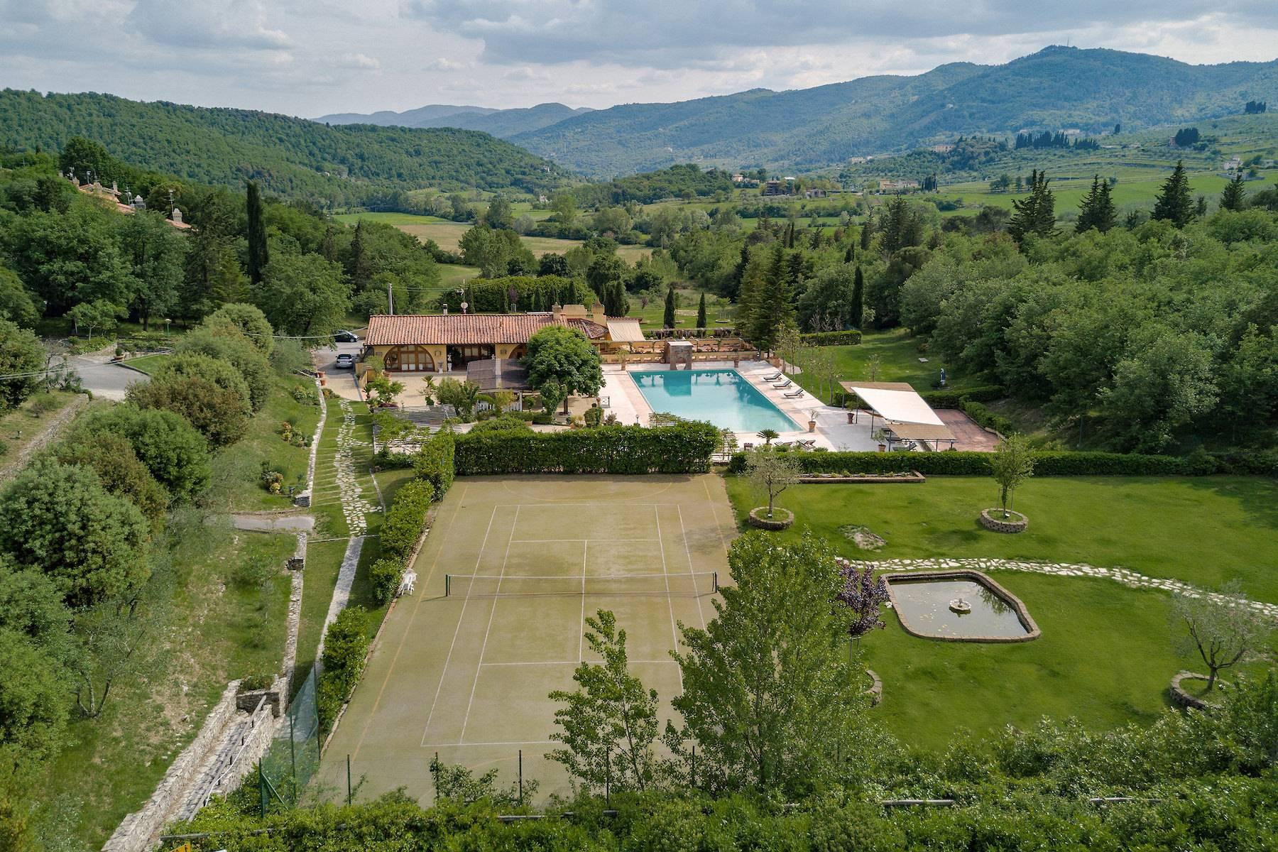 Exquisite property 17km from Florence - 2
