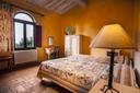 Tipica villa toscana a Montalcino, in vendita, Montalcino | Sotheby’s Realty Italy - 21