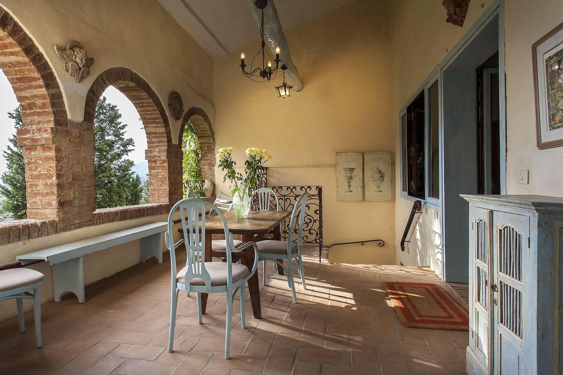 Typical Tuscan villa in Montalcino - 17