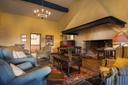 Tipica villa toscana a Montalcino, in vendita, Montalcino | Sotheby’s Realty Italy - 10