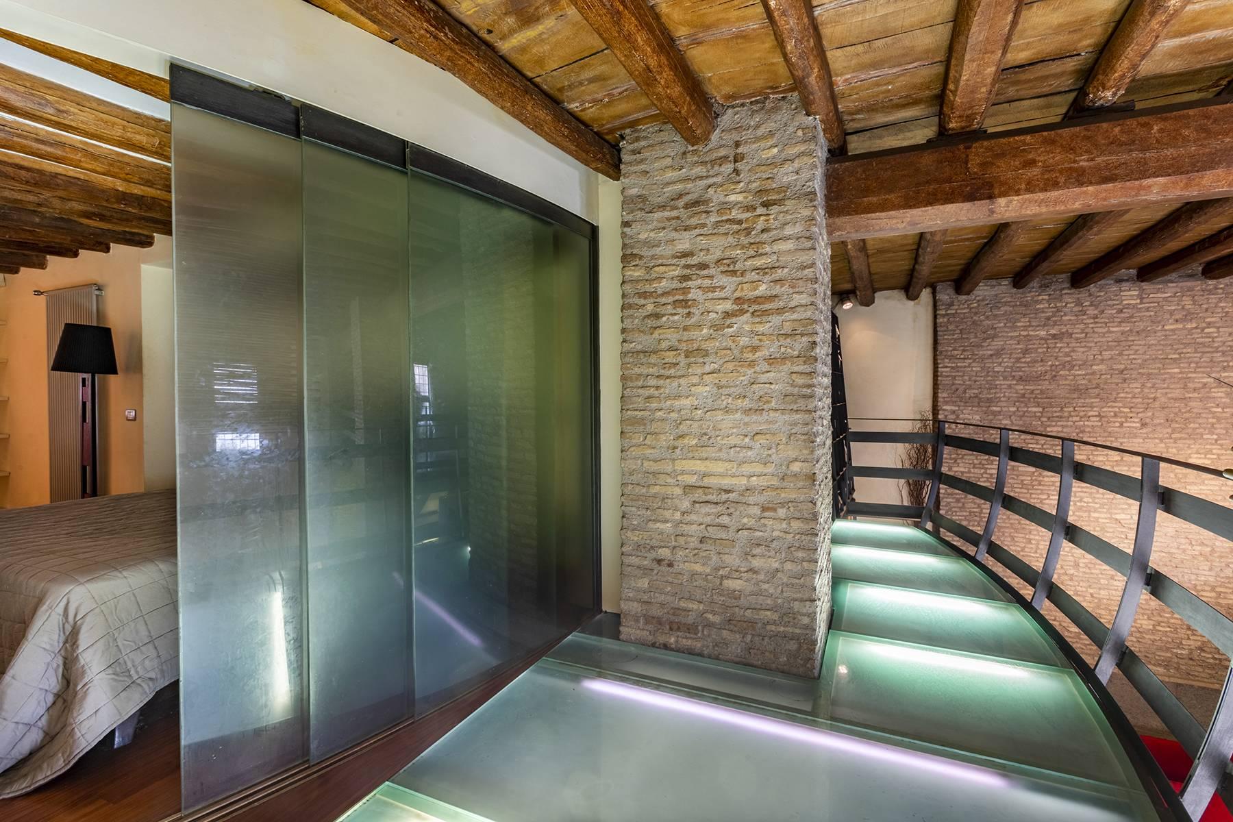 Design loft in the Trastevere neighborhood - 17