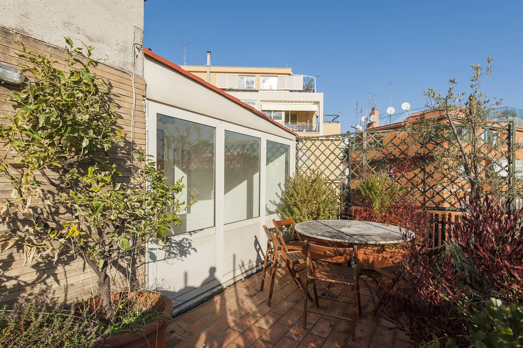 Penthouse avec terrasse dans le quartier de Vigna Clara - 20